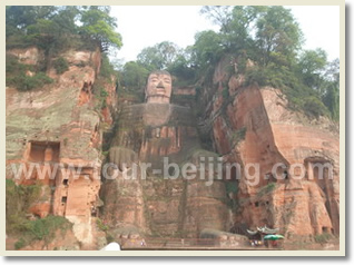 Beijing Xian Lhasa Chengdu Shanghai 16 Day Train Tour